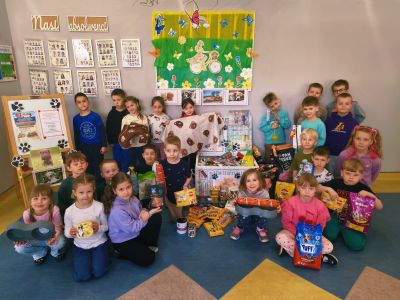 Akcja charytatywna dla zwierząt  w Jedyneczce